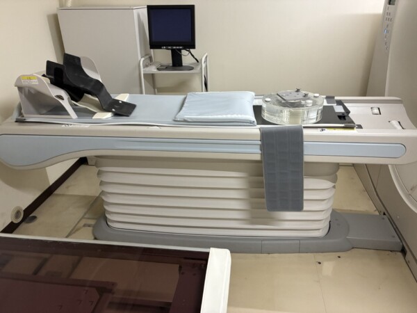 東芝製マルチスライスCT「Alexion」を買取・搬出いたしました